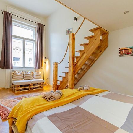Supercentral Boutique Suite Budapest Esterno foto