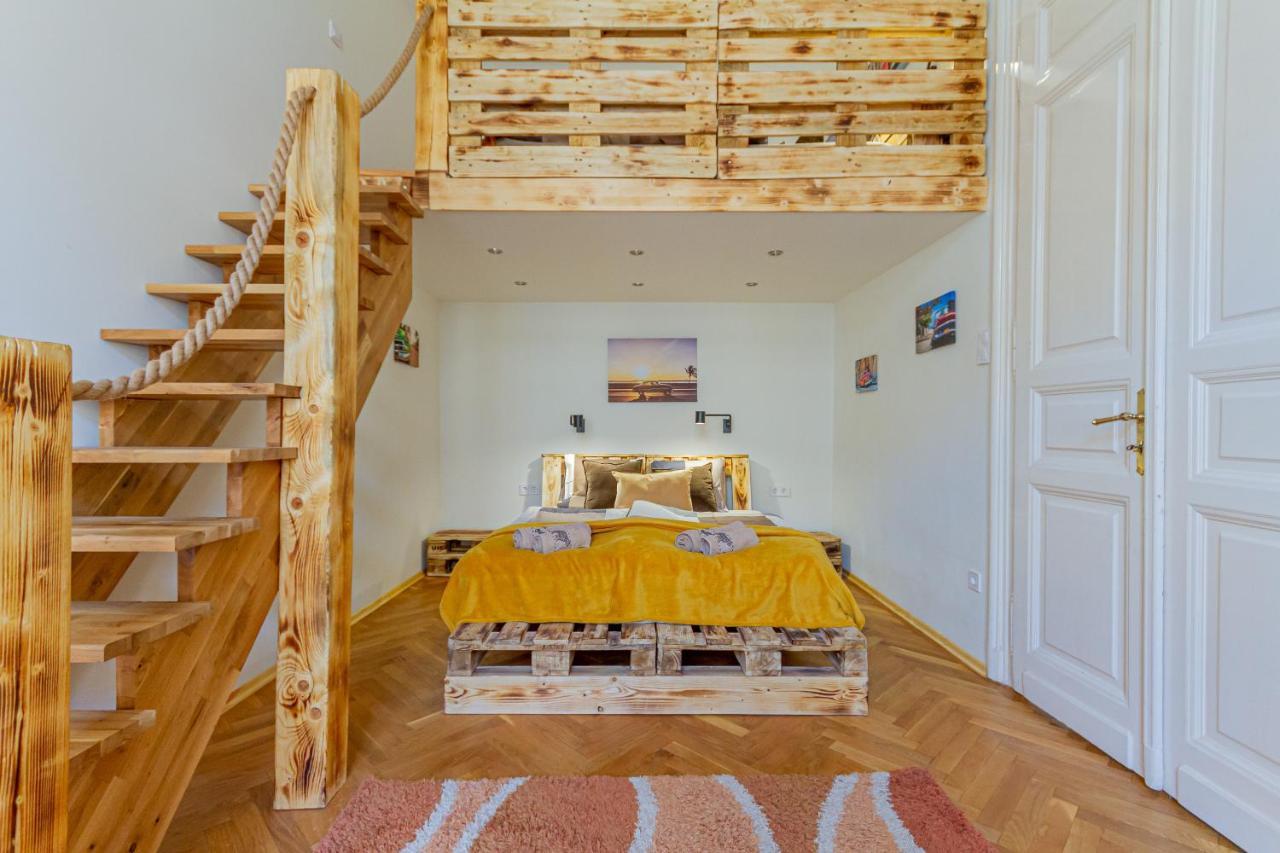 Supercentral Boutique Suite Budapest Esterno foto